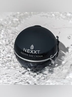 NEXXT Revive Day Cream Moisturizer, NWT 50 ml, RETAILS $65